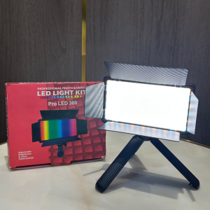 LED LIGHT KIT PRO LED 300 RGB (بدون حامل)